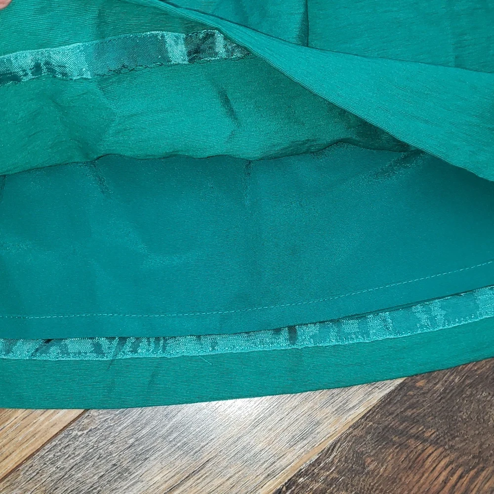 J Crew Crinkle City Teal Blue-Green Elastic Waist Mini Skirt, Size 00
